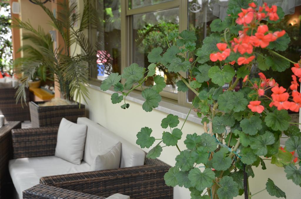 Hotel Monique Cervia Eksteriør billede
