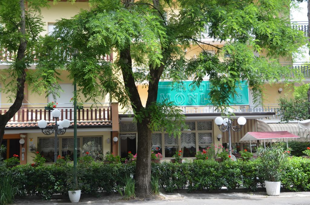 Hotel Monique Cervia Eksteriør billede